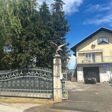 Astralis Factory Apartments- Fly Zagreb Eksteriør billede